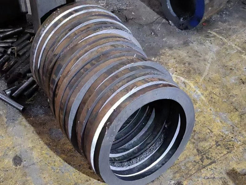 灵寿30CrMo无缝钢管切割